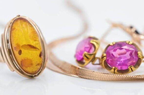 Antique jewelry buyers Bal Harbour Florida. Updated 2024